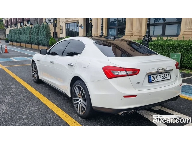 Maserati Ghibli - автомобили, коли, обяви за нови и употребявани 3