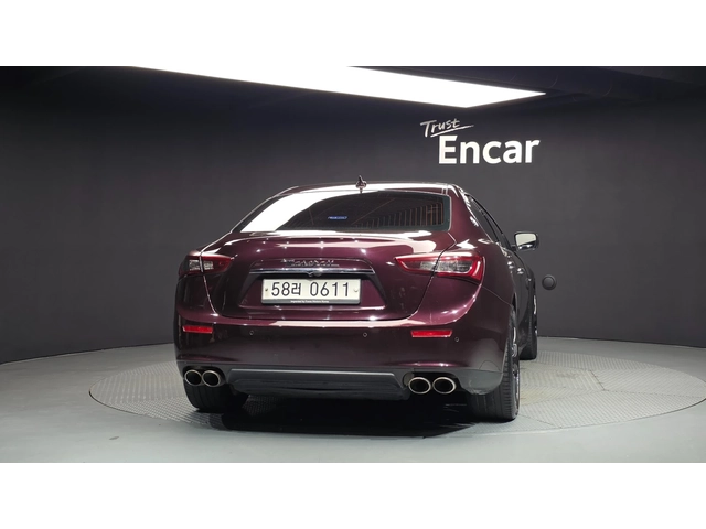 Maserati Ghibli 3.0 Diesel - автомобили, коли, обяви за нови и употребявани 3