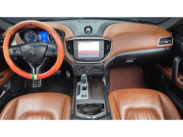 Maserati Ghibli 3.0 Diesel - автомобили, коли, обяви за нови и употребявани 6