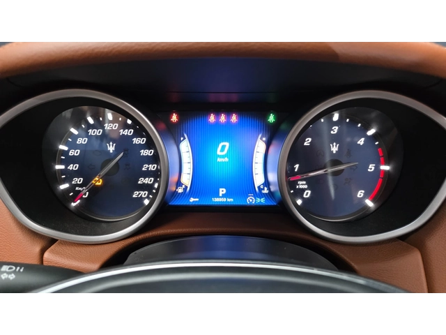 Maserati Ghibli 3.0 Diesel - автомобили, коли, обяви за нови и употребявани 7