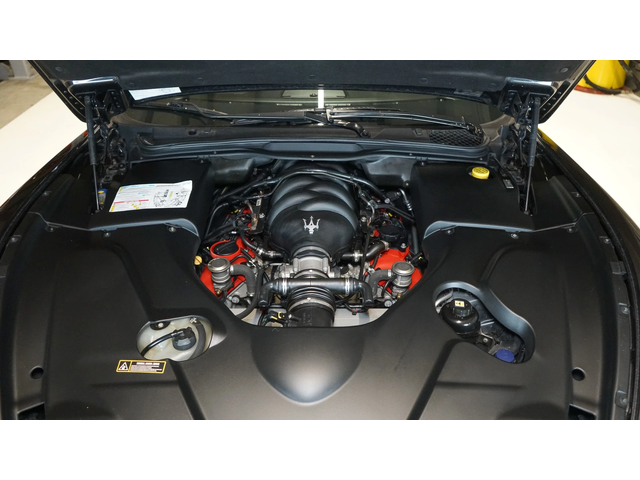 Maserati GranTurismo S RWD С РЕГИСТРАЦИЯ & АВТО КРЕДИТ - автомобили, коли, обяви за нови и употребявани 14