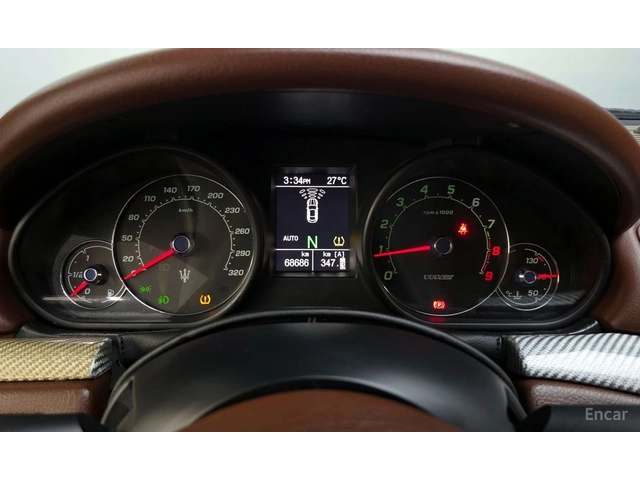 Maserati GranTurismo S* 4.7 - автомобили, коли, обяви за нови и употребявани 10
