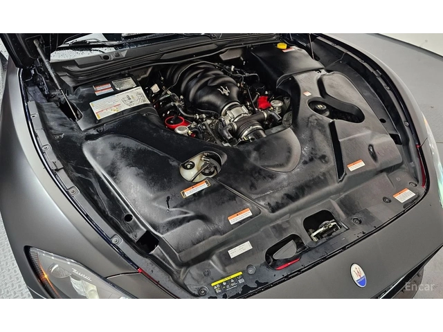 Maserati GranTurismo 4.7* SPORT* - автомобили, коли, обяви за нови и употребявани 15