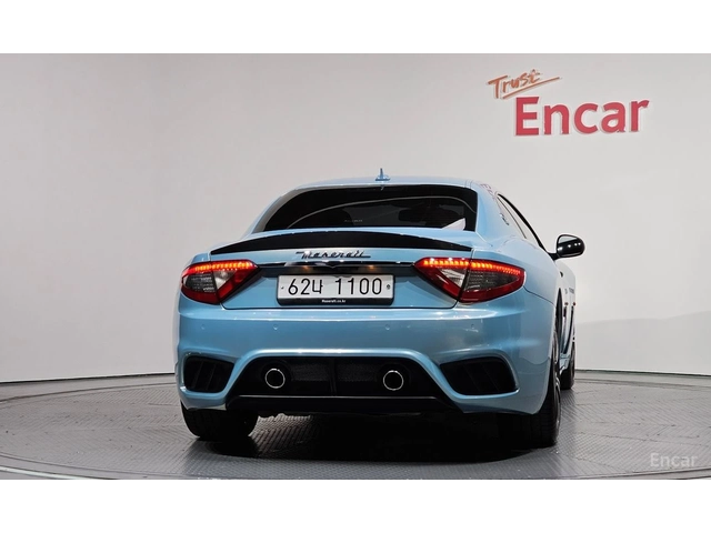 Maserati GranTurismo 4.7* MC* - автомобили, коли, обяви за нови и употребявани 3
