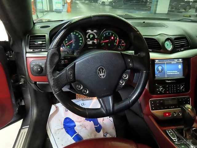 Maserati GranTurismo 4.7* V8* - автомобили, коли, обяви за нови и употребявани 10