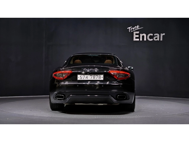 Maserati GranTurismo 4.7 Sport - автомобили, коли, обяви за нови и употребявани 3