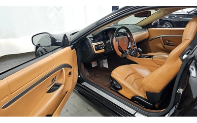 Maserati GranTurismo 4.7 Sport - автомобили, коли, обяви за нови и употребявани 9