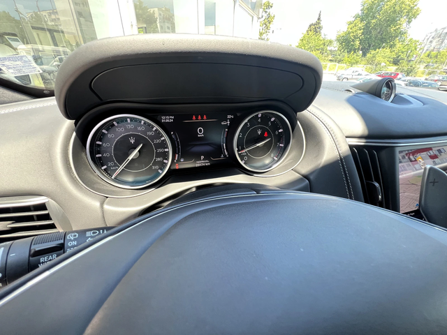 Maserati Levante GT Hybrid - автомобили, коли, обяви за нови и употребявани 10