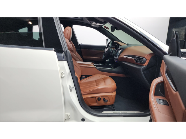 Maserati Levante 3.0d AWD GranSport autogeorge.com - автомобили, коли, обяви за нови и употребявани 9