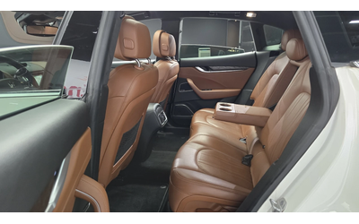 Maserati Levante 3.0 AWD SPORT autogeorge.com - автомобили, коли, обяви за нови и употребявани 11