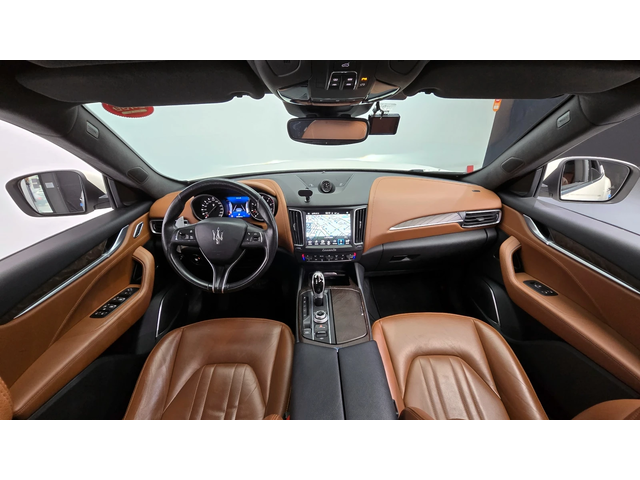 Maserati Levante 3.0 AWD SPORT autogeorge.com - автомобили, коли, обяви за нови и употребявани 6