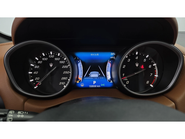 Maserati Levante 3.0 AWD SPORT autogeorge.com - автомобили, коли, обяви за нови и употребявани 7