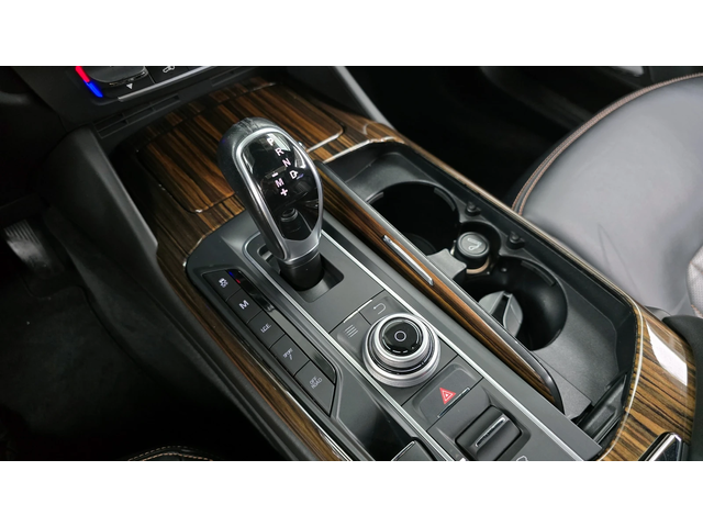 Maserati Levante 3.0 AWD LUXURY autogeorge.com - автомобили, коли, обяви за нови и употребявани 8