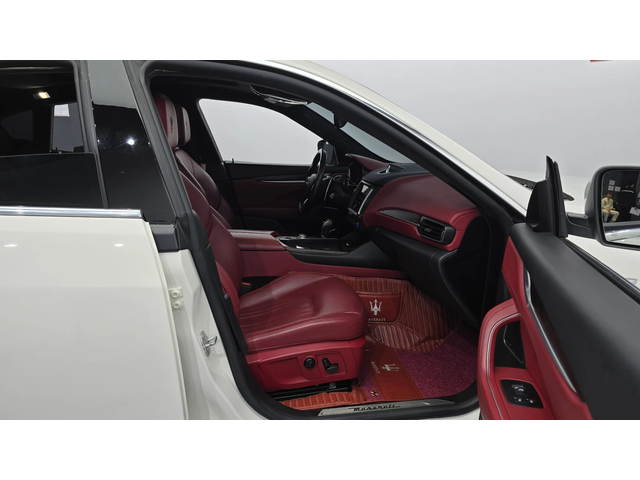 Maserati Levante 3.0 AWD LUXURY autogeorge.com - автомобили, коли, обяви за нови и употребявани 9