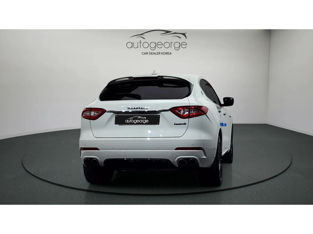 Maserati Levante 3.0 AWD SPORT autogeorge.com - автомобили, коли, обяви за нови и употребявани 3