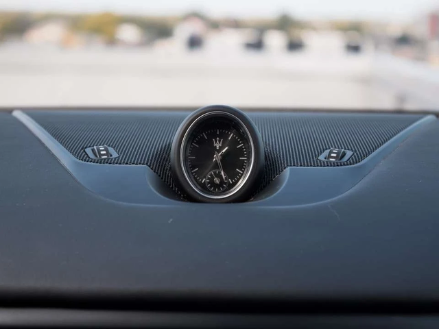 Maserati Levante * Luxury * CARFAX * ЦЕНА ДО БГ - автомобили, коли, обяви за нови и употребявани 16