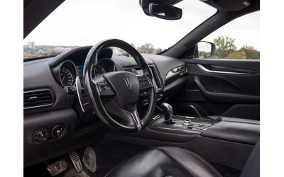 Maserati Levante * Luxury * CARFAX * ЦЕНА ДО БГ - автомобили, коли, обяви за нови и употребявани 7