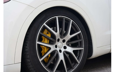 Maserati Levante * Sport * CARFAX * ЦЕНА ДО БГ - автомобили, коли, обяви за нови и употребявани 7