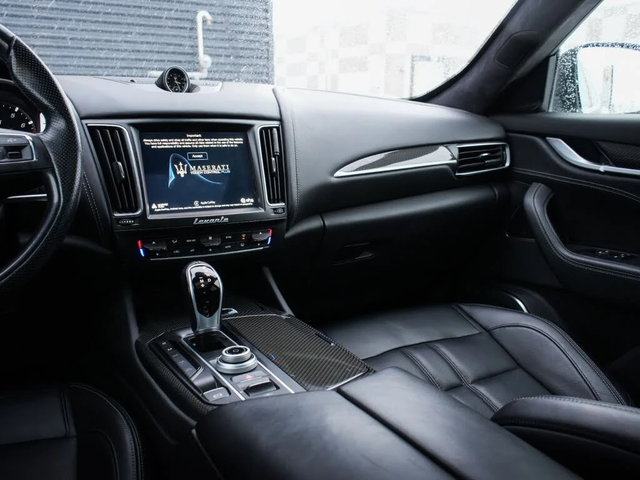 Maserati Levante S GranSport - автомобили, коли, обяви за нови и употребявани 10