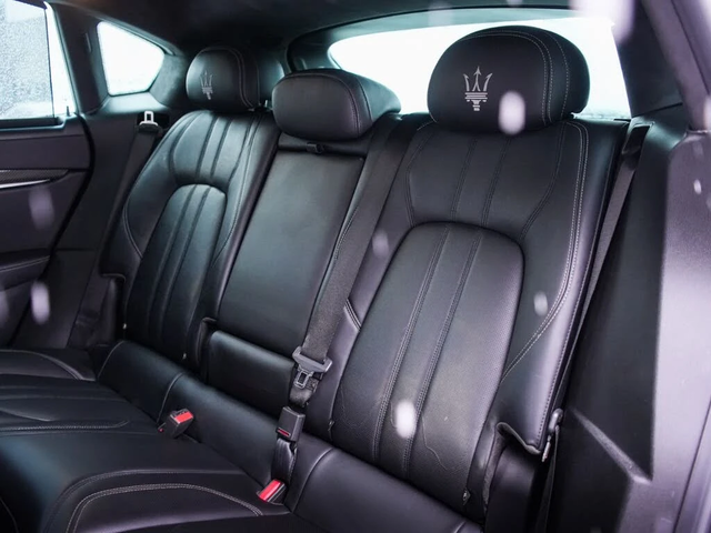 Maserati Levante S GranSport - автомобили, коли, обяви за нови и употребявани 15