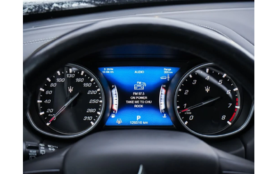 Maserati Levante S GranSport - автомобили, коли, обяви за нови и употребявани 8