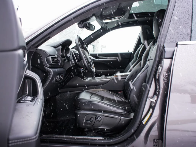 Maserati Levante S GranSport - автомобили, коли, обяви за нови и употребявани 9