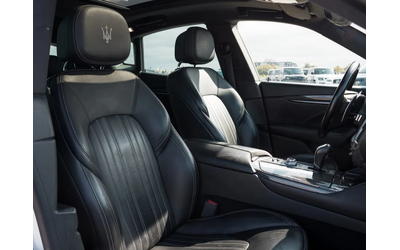 Maserati Levante S GRANLUSSO 424 HP* HARMAN* PANO* БЯЛА ПЕРЛА - автомобили, коли, обяви за нови и употребявани 9