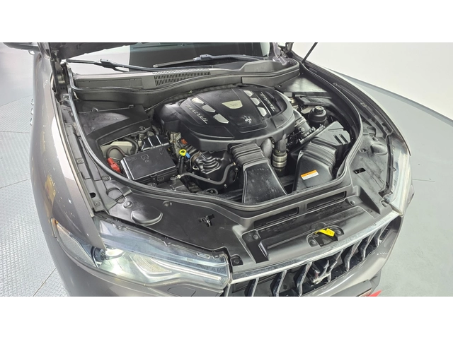 Maserati Levante 3.0 Diesel AWD Premium - автомобили, коли, обяви за нови и употребявани 5