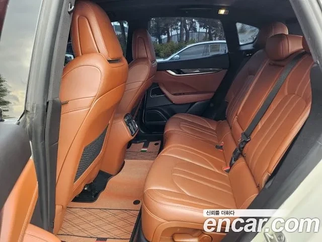 Maserati Levante ДИЗЕЛ | 2 КЛЮЧА | ПАНОРАМА - автомобили, коли, обяви за нови и употребявани 14