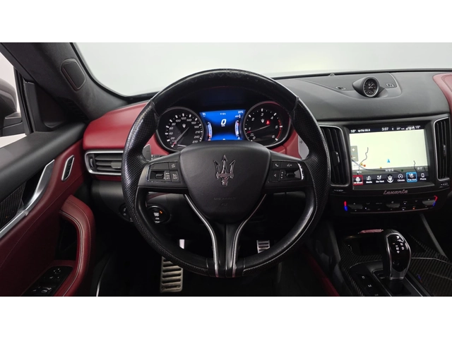 Maserati Levante 3.0 Diesel AWD GranSport - автомобили, коли, обяви за нови и употребявани 11
