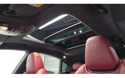 Maserati Levante 3.0 Diesel AWD GranSport - автомобили, коли, обяви за нови и употребявани 15