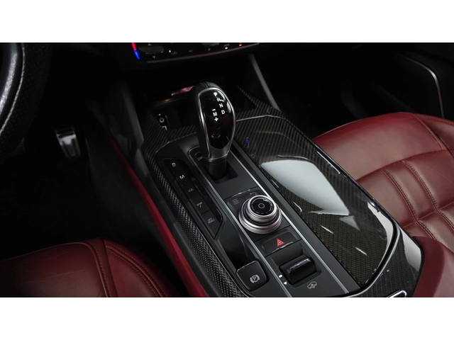 Maserati Levante 3.0 Diesel AWD GranSport - автомобили, коли, обяви за нови и употребявани 6