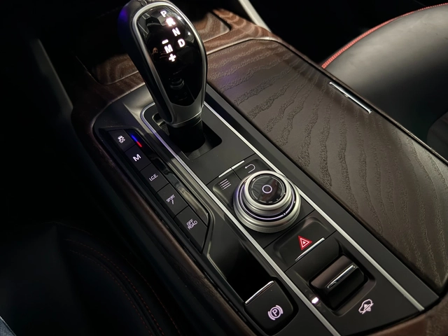 Maserati Levante S GranLusso 3.0L - автомобили, коли, обяви за нови и употребявани 11