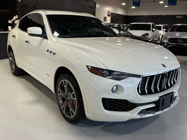 Maserati Levante S GranLusso 3.0L - автомобили, коли, обяви за нови и употребявани 2