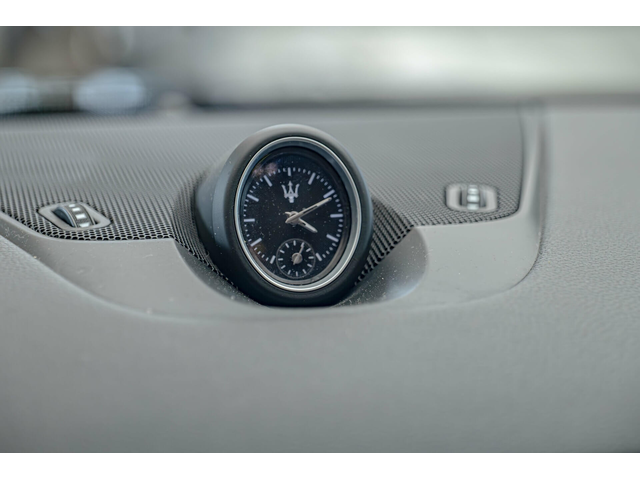 Maserati Levante Diesel/Камера/Sport/Distronic/F1/Подгрев/Sound Active - автомобили, коли, обяви за нови и употребявани 11