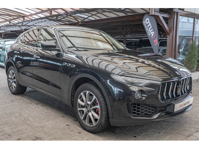 Maserati Levante Diesel/Камера/Sport/Distronic/F1/Подгрев/Sound Active - автомобили, коли, обяви за нови и употребявани 1