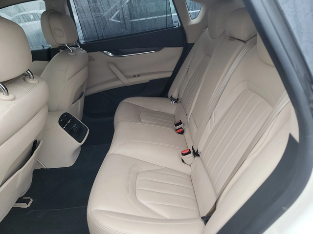 Maserati Quattroporte S Q4* LED * HAMRAN* ШОУРУМ* 424 HP - автомобили, коли, обяви за нови и употребявани 12