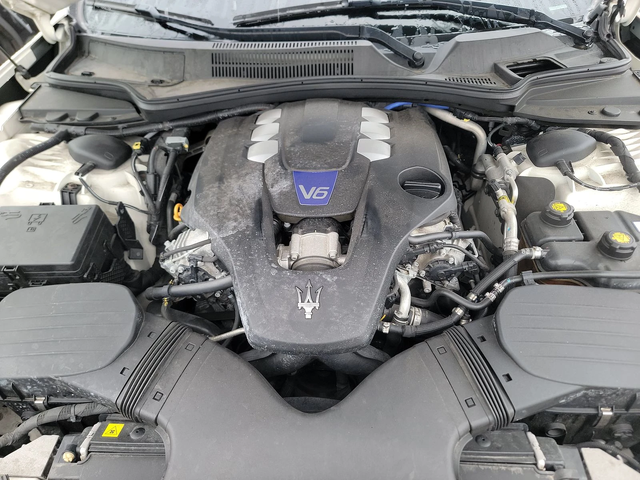 Maserati Quattroporte S Q4* LED * HAMRAN* ШОУРУМ* 424 HP - автомобили, коли, обяви за нови и употребявани 15