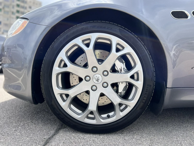 Maserati Quattroporte S 4.7 - автомобили, коли, обяви за нови и употребявани 1