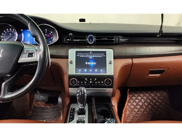 Maserati Quattroporte 3.0 DIESEL 275к.с. * ОБДУХВАНЕ * ЕЛ. ЗАДНИ СЕДАЛКИ - автомобили, коли, обяви за нови и употребявани 7