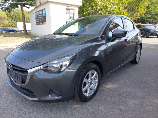 Mazda 2 1, 5i 90ps 67000km!!! - автомобили, коли, обяви за нови и употребявани 0