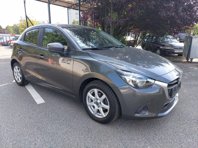 Mazda 2 1, 5i 90ps 67000km!!! - автомобили, коли, обяви за нови и употребявани 1