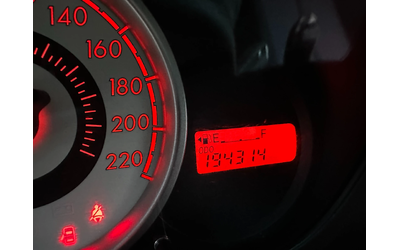 Mazda 2 1.3I 75KC - автомобили, коли, обяви за нови и употребявани 10