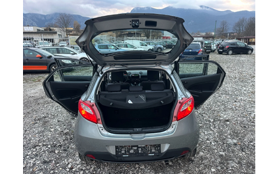 Mazda 2 1.3I 75KC - автомобили, коли, обяви за нови и употребявани 15