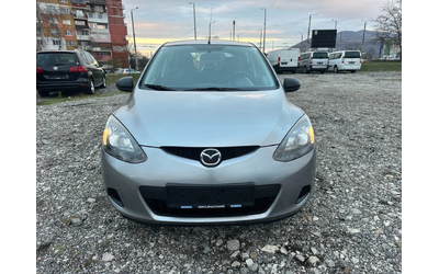 Mazda 2 1.3I 75KC - автомобили, коли, обяви за нови и употребявани 7