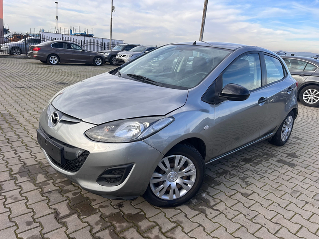 Mazda 2 1.3GAZ NAVI EURO 5 - автомобили, коли, обяви за нови и употребявани 0