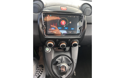 Mazda 2 1.3GAZ NAVI EURO 5 - автомобили, коли, обяви за нови и употребявани 13