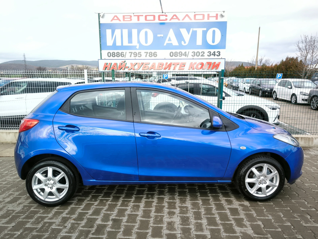 Mazda 2 -1, 3i-80k.c.ВЕРИГА* * * КЛИМА* * * ЕВРО 5! - автомобили, коли, обяви за нови и употребявани 6