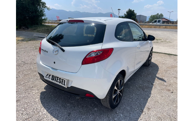 Mazda 2 1.4HDI-ITALIA - автомобили, коли, обяви за нови и употребявани 7