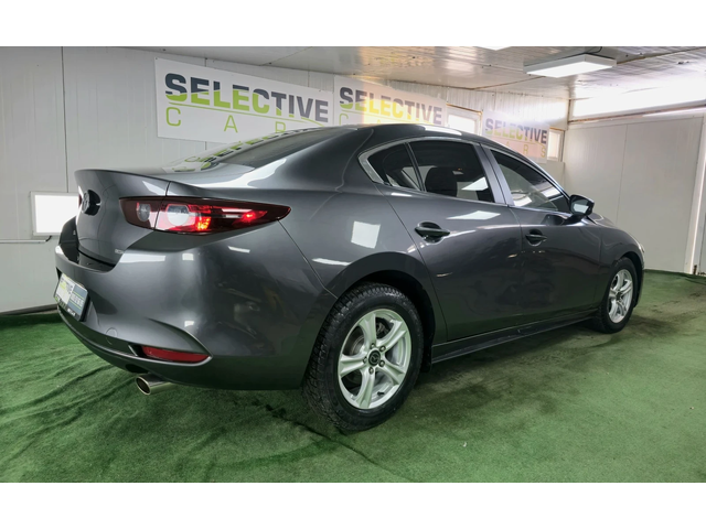 Mazda 3 2.5L SKYACTIV-G - автомобили, коли, обяви за нови и употребявани 7